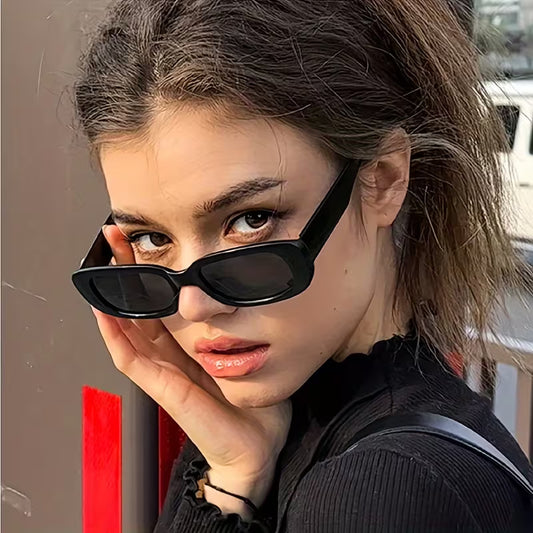 Women's Y2K Square Sunglasses (Black)
