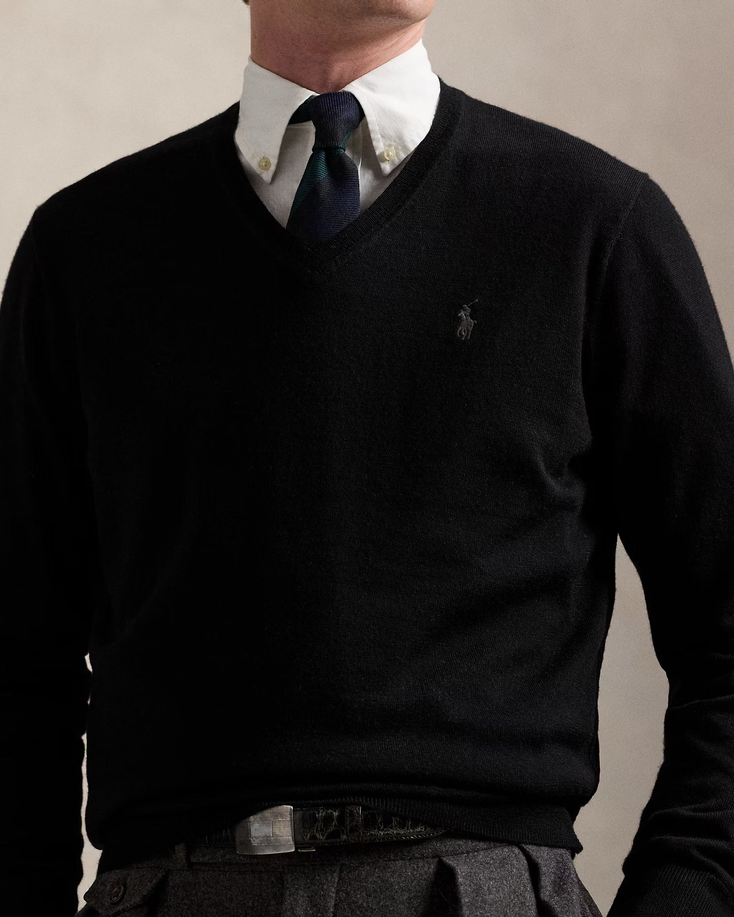 Men's 100% Cashmere Ralph Lauren V-Neck Sweater (Black)