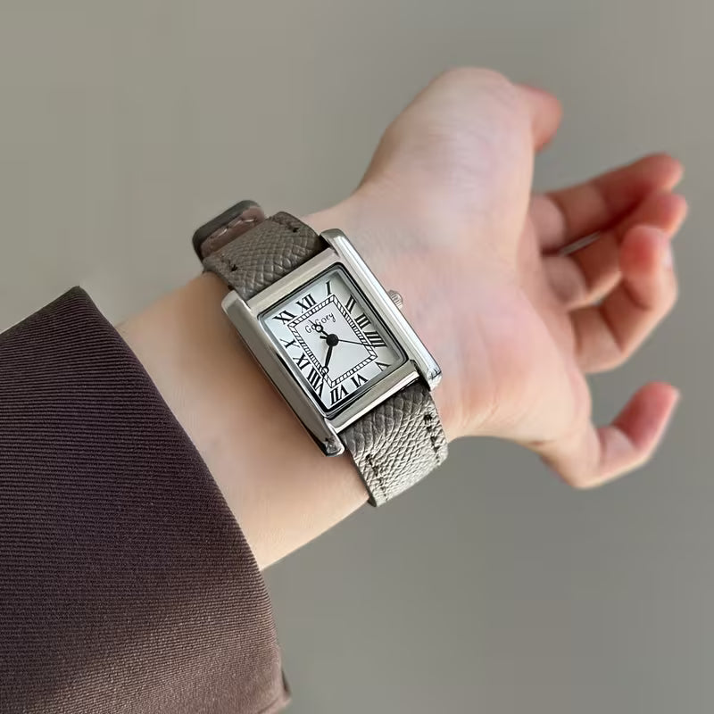 Women's Luxury Quartz Watch (Grey)