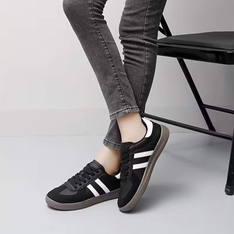 Women's Urban Sneakers (Black)