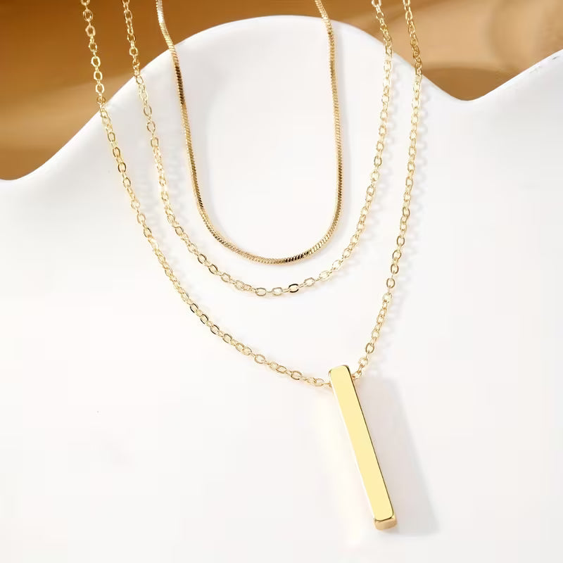 Women's Layered Chain Necklace (Gold)