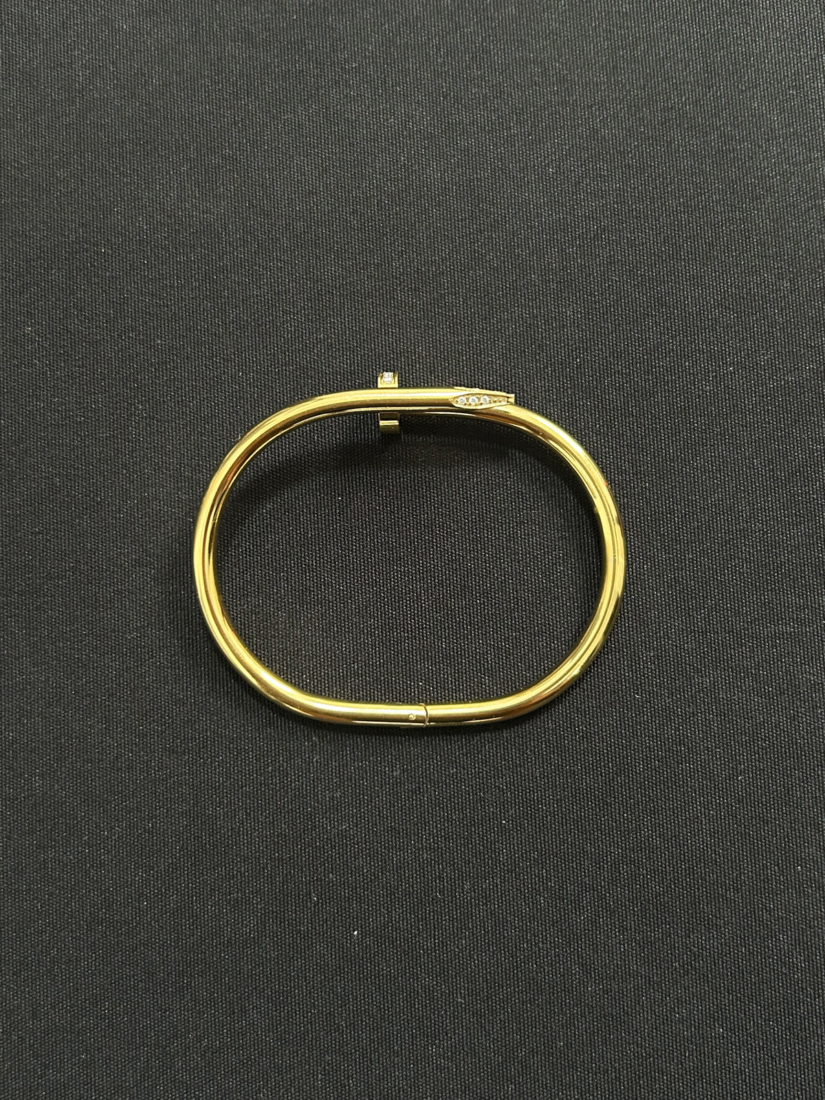 Flexagain’s Cartier Clou Bracelet (18ct Gold With Zircon)