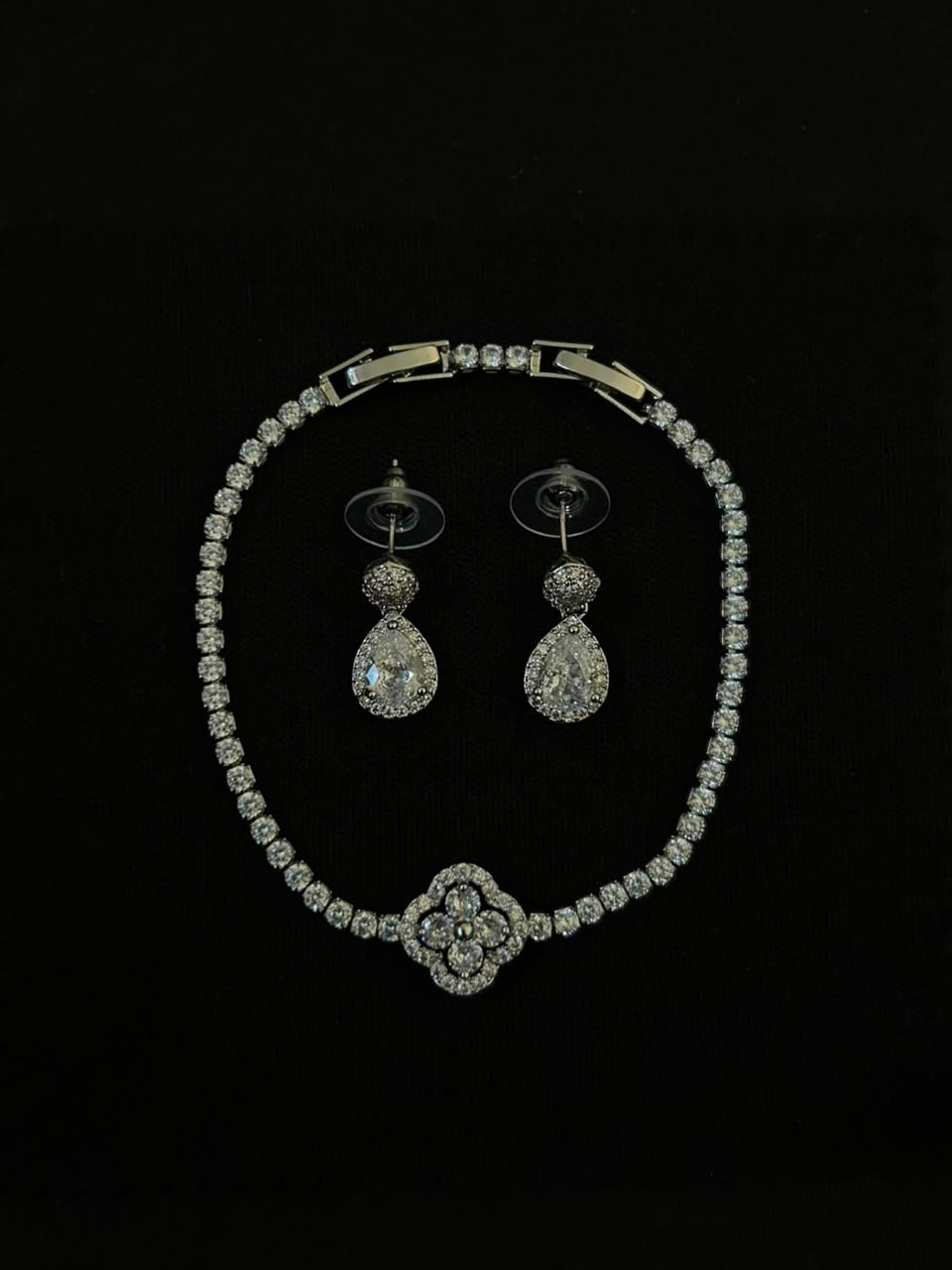 Flexagain’s Univers Diamond Bracelet Set