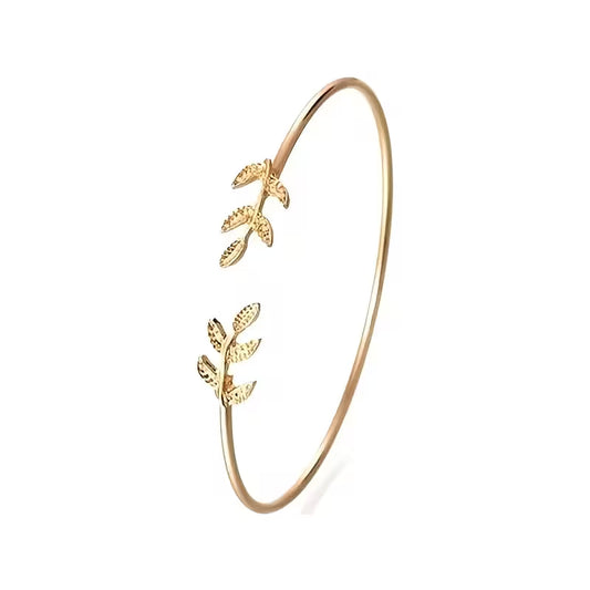 Women's Leaf Cuff Bracelet (Gold)