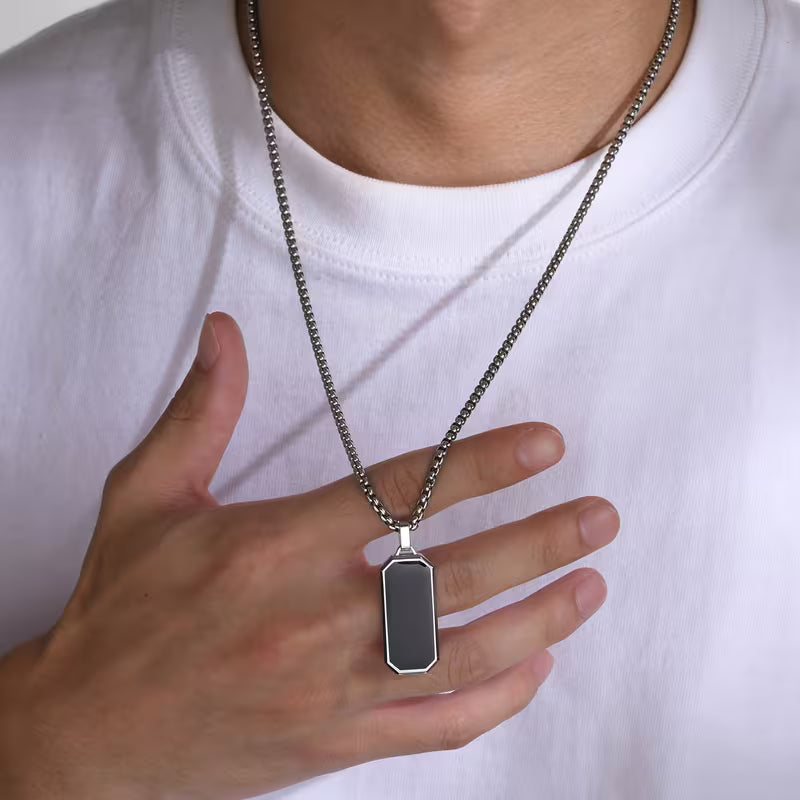 Men's Pendant Necklace (Black)