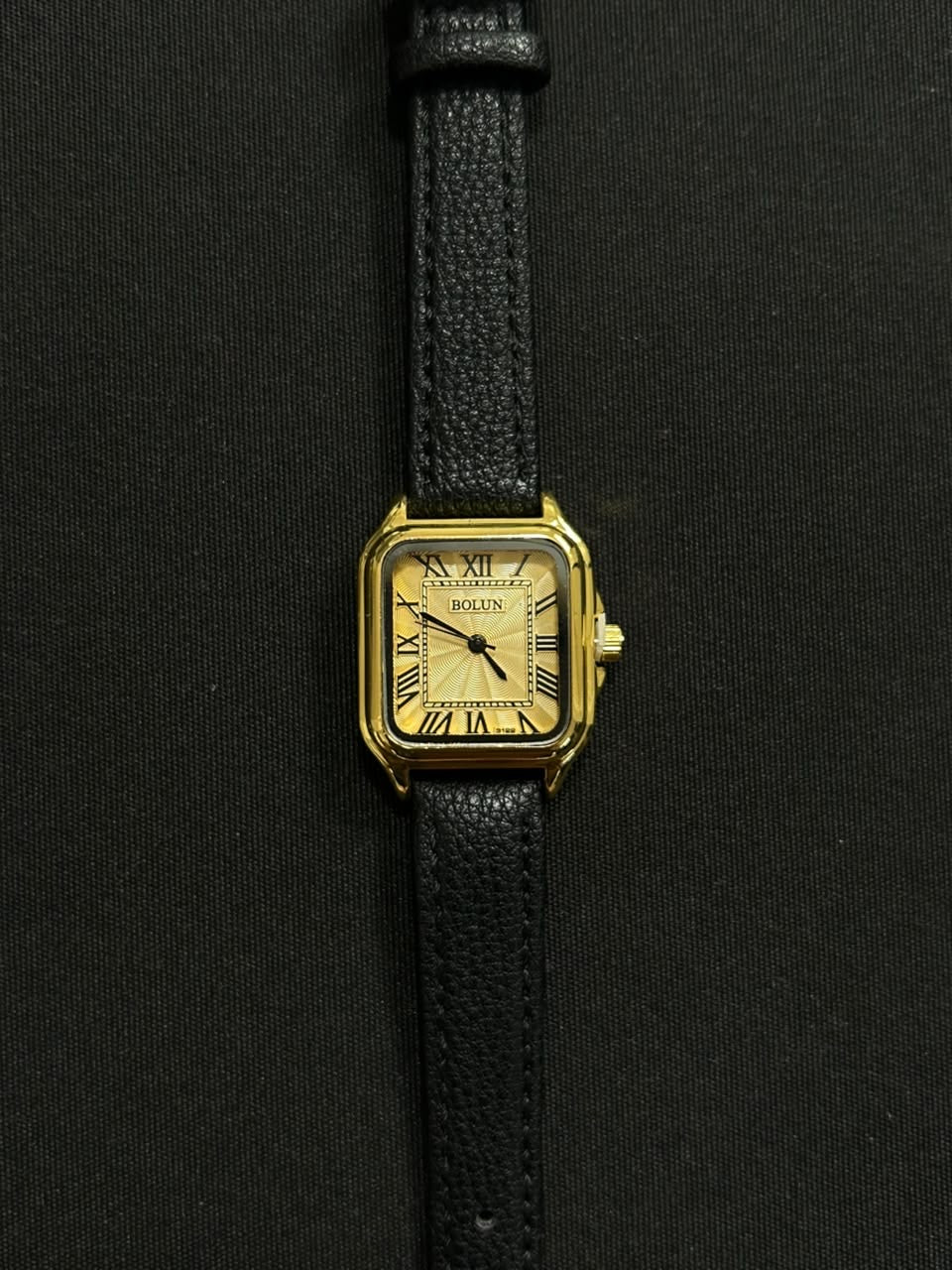 Flexagain’s Bolun Suede Watch (Black)