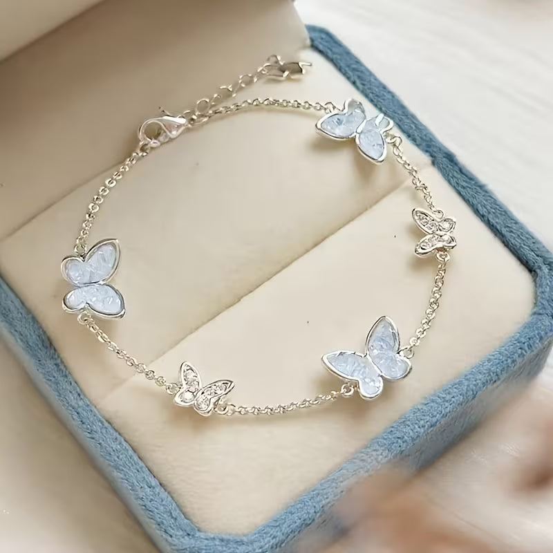 Women's Elegant Butterfly Bracelet (Blue)